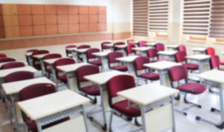 Sınıfta kalbi durdu, öğretmeni kalp masajıyla hayata döndürdü