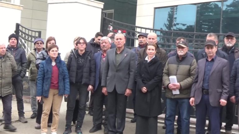 Edirne Vaysal köylüleri kalker ocağı için ÇED kararı istiyor
