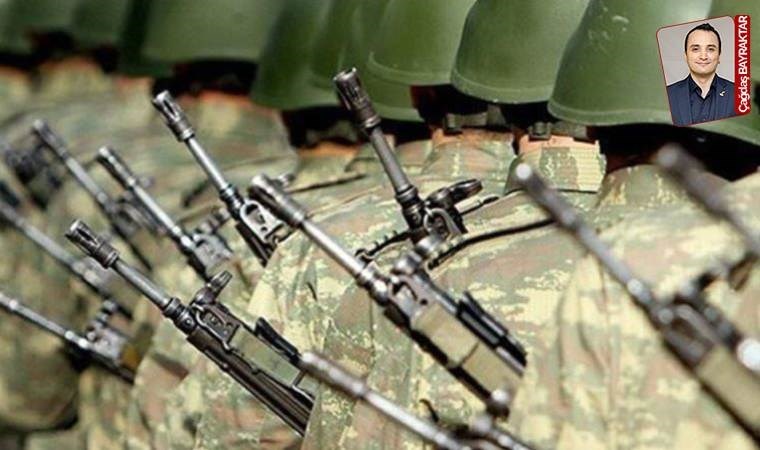 Kışlada parti marşı: Saray’ın Atatürksüz 100. yıl bestesi askerlerin yemin töreninde çalındı
