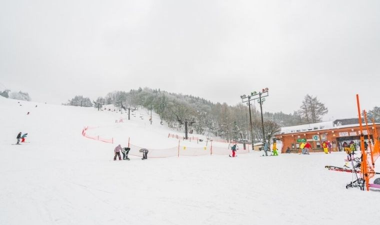 Kayak merkezlerinde en fazla kar kalınlığı Hakkari’de ölçüldü