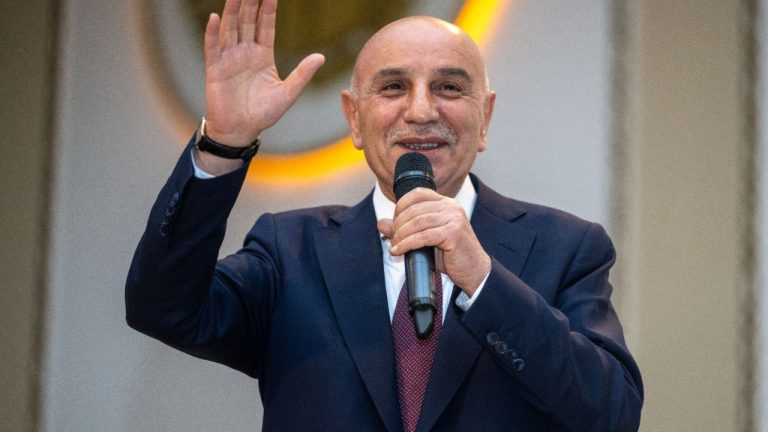 Altınok’tan ‘İstifa edecek misiniz’ sorusuna cevap: ‘Mansur Yavaş etsin’