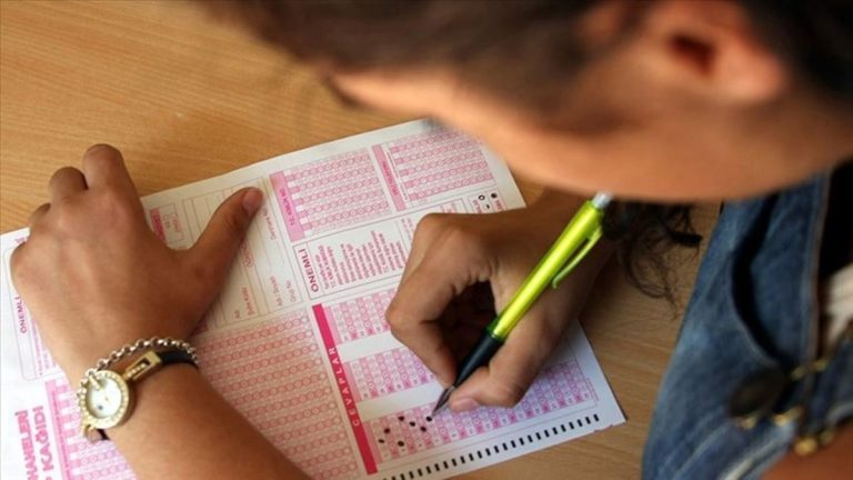 LGS’de öğrenciler belirlenen okullarda imtihanlara girecek