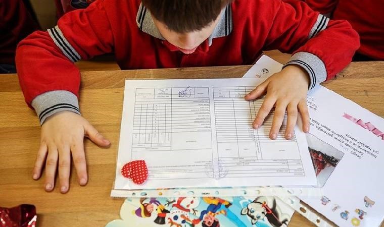 Okullarda yeni dönem… Karnelerde değişikliğe gidildi!