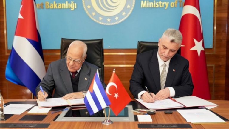 Türkiye ile Küba arasında ekonomik-ticari iş birliği anlaşması