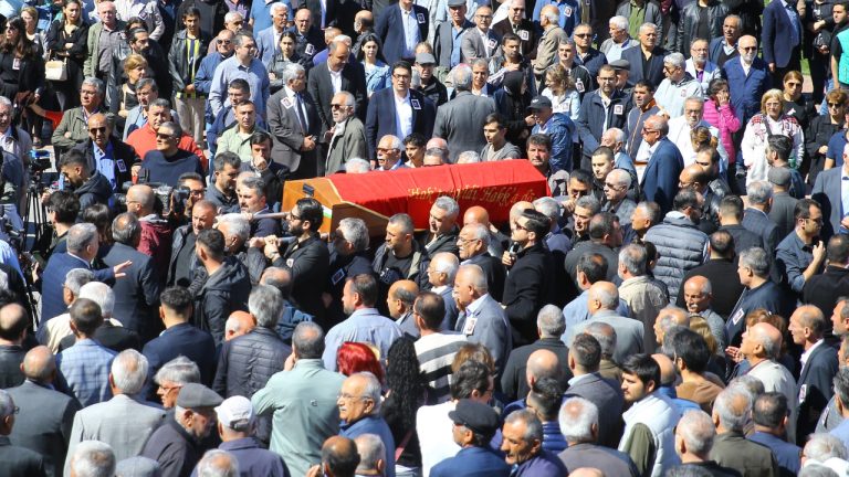 CHP Kayseri İl Başkanı Keskin’in vefat eden oğlu toprağa verildi