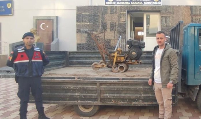 degeri-350-bin-tl-bursada-cim-kalip-kesme-makinesini-calan-supheli-yakalandi-zQj57itQ.jpg