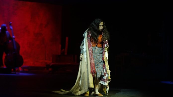 bir-peyk-muzikali-hamiyet-6-haziranda-harbiye-acik-hava-sahnesinde-Ihm4Z65E.jpg