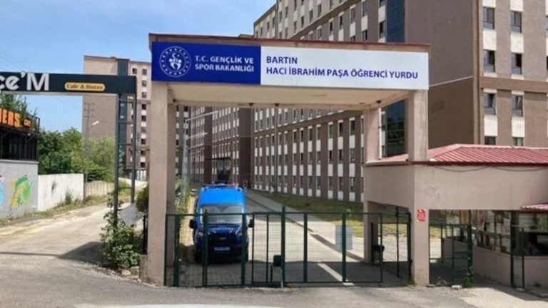 Yurtta şüpheli ölüm: İlk otopside nedeni bulunamadı