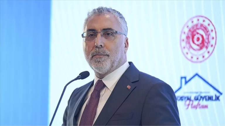 Bakan Vedat Işıkhan: Genç işsizlik oranımız yüzde 15,1’e düştü