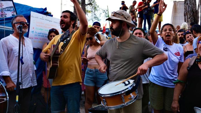 muzisyenler-gunden-gune-tukeniyor-olunce-akillarina-geliyoruz-38OmqpK2.jpg