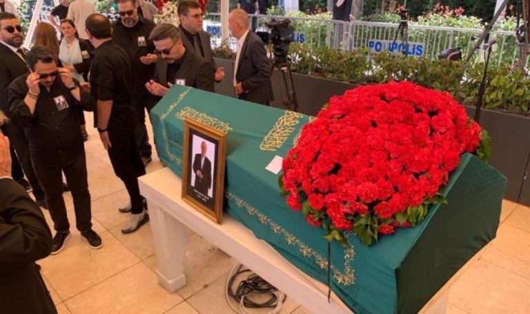 Tansu Çiller’in eşi Özer Uçuran Çiller son yolculuğuna uğurlanıyor