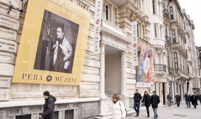 Yeni Akit hedef almıştı: Pera Müzesi’nden yanıt geldi
