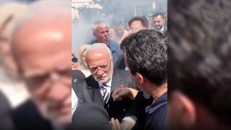 AK Partili Elitaş’a Kayseri’de protesto: Kaçmayın