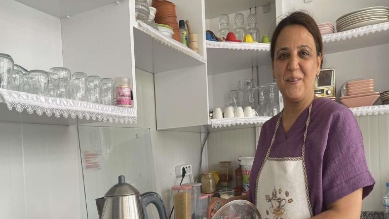 Hırsız girdiği konteynerde içli köfte pişirip bulaşıklarını yıkadı