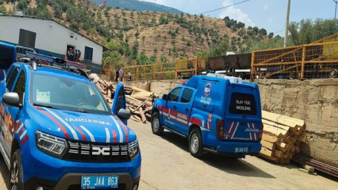izmirde-maden-ocagindaki-kazada-3-isci-yaralandi-mBdDgpVw.jpg