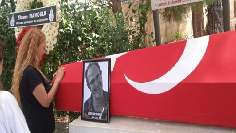 Oyuncu ve seslendirme sanatçısı Uğur Taşdemir son yolculuğuna uğurlandı