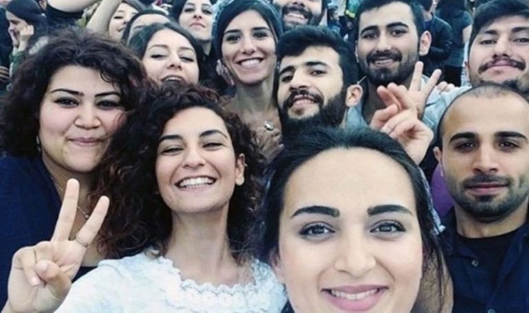 Suruç Katliamı’nın 9’uncu yılı… Acılı aileler: Mahkemede bize bakıp bakıp gülüyorlardı