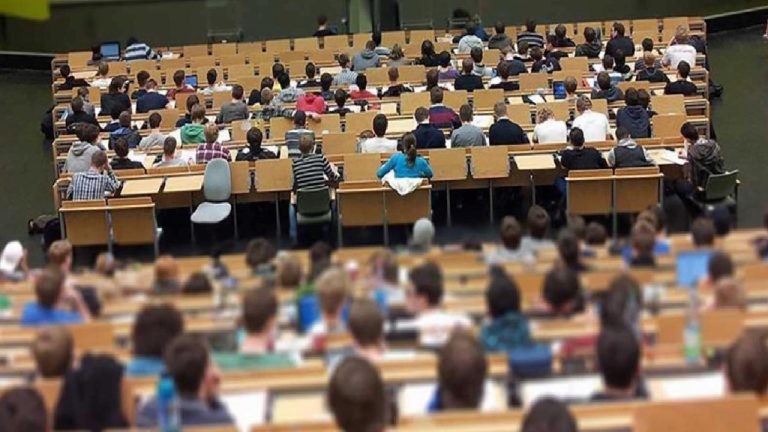 1453 bölümde hiç profesör yok: Boğaziçi de listede