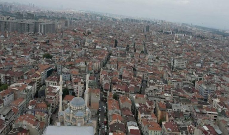 17 Ağustos’un yıl dönümünde uzmanlardan kritik ihtar: İstanbul’da tabiatıyla yıkılacak 400 tane bina var