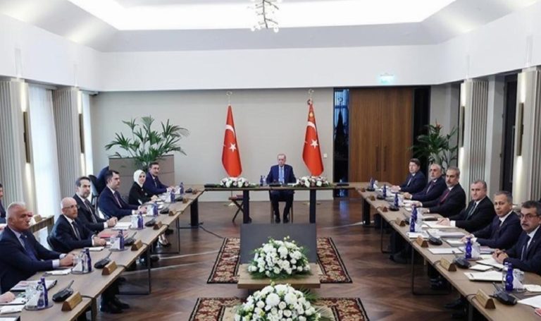 21 yıl sonra birinci: Kabine Ahlat’ta toplandı