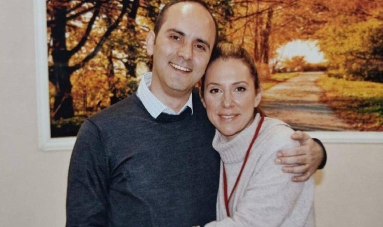Eşi duyurdu: Tayfun Kahraman’a hastanede eziyet! Özgür Özel’den sert reaksiyon