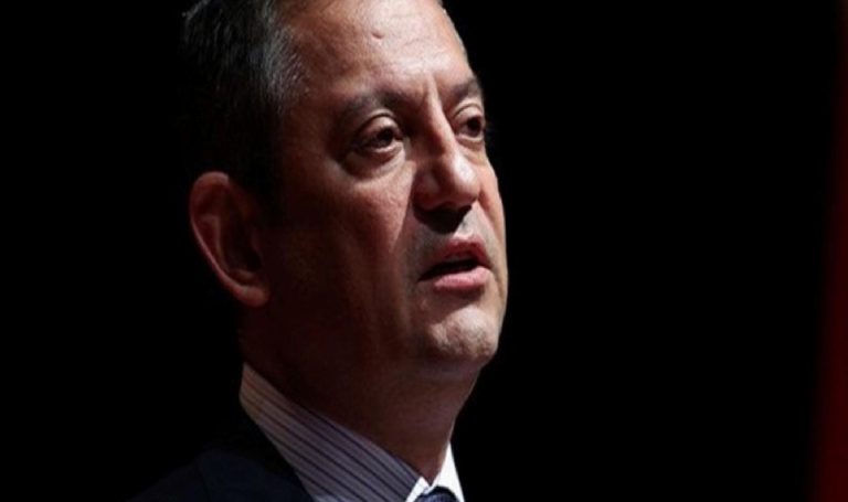 Eski genel liderlerle bir ortaya gelmişti: Özgür Özel ‘Kılıçdaroğlu’ sorusunu yanıtladı!