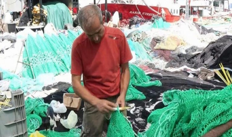 İstanbul’da balıkçılar av dönemine hazırlanıyor: Son hazırlıklar devam ediyor