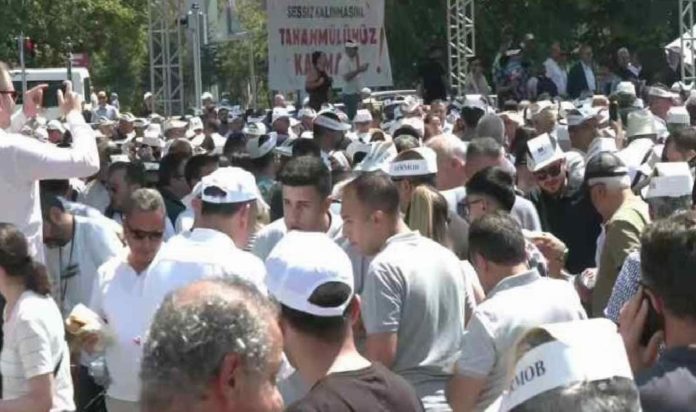 mali-musavirler-ankarada-miting-duzenledi-bu-kaideler-altinda-muhasebe-meslegi-buyuk-tehdit-altinda-GsOFCiL2.jpg