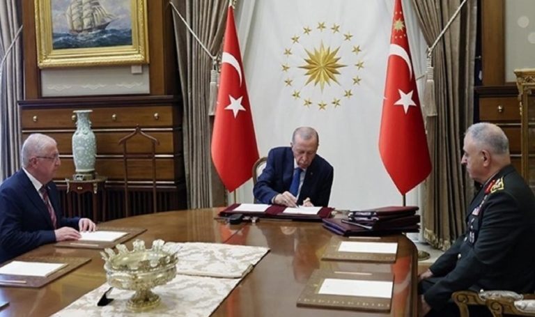 Son Dakika… YAŞ kararları açıklandı