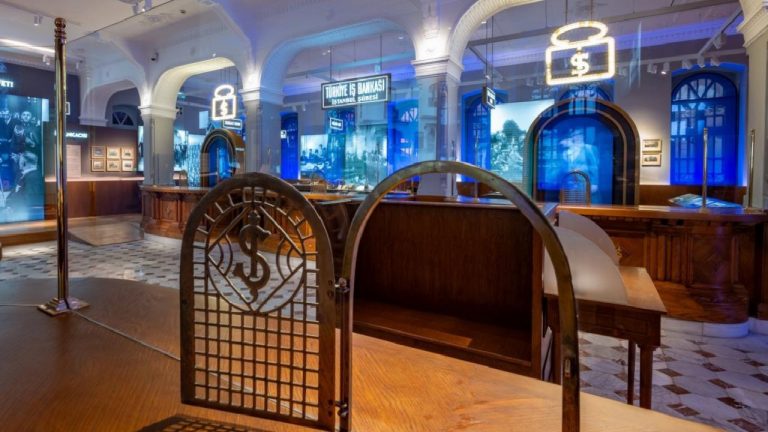 Yenilenen Türkiye İş Bankası Müzesi yarın kapılarını açıyor