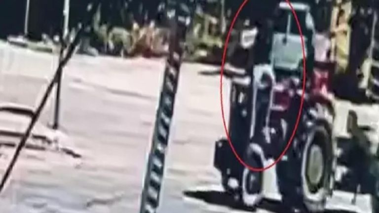 Bursa’da çocuğun kullandığı traktörden düşüp yaralandı