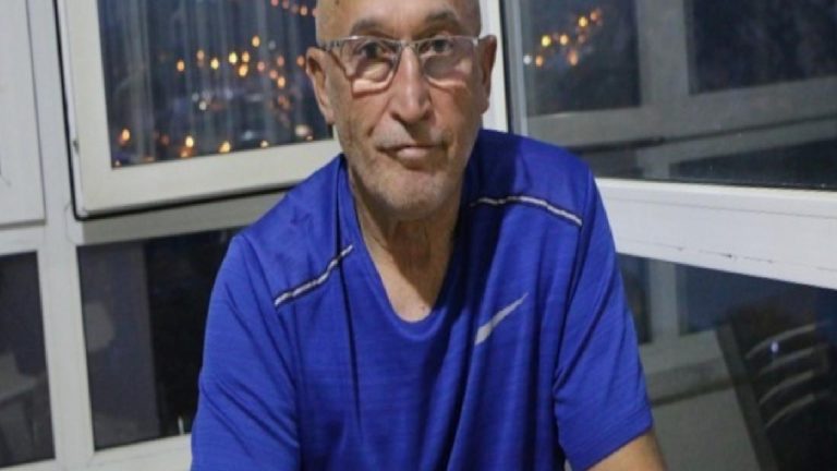 Dicle Anter: Ağabeyim babamın kapısını hep açık tuttu