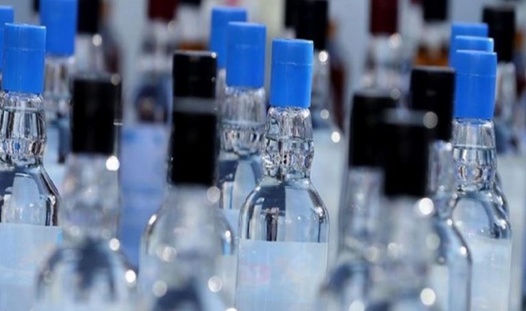 İstanbul’da geçersiz içki operasyonları: 30 kişi gözaltına alındı