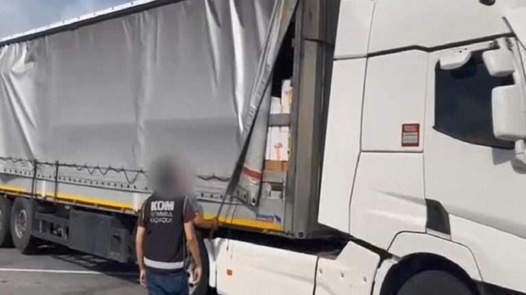 İstanbul’da kaçak alkol operasyonları: 30 kişi yakalandı