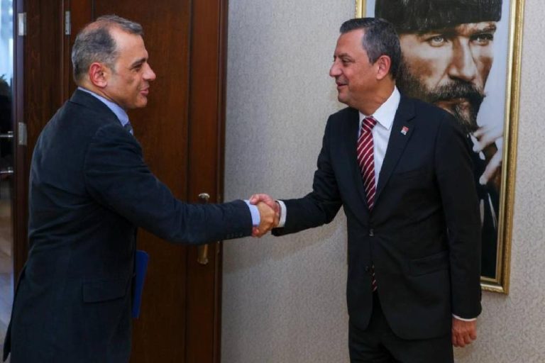 TTB Sağlık Sorunları ve Çözüm Önerilerini CHP Liderine Anlattı
