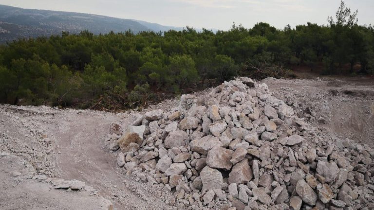 Assos’ta taş ocağına karşı nöbettekiler anlattı: ‘Buraya ilk görüşte aşık oldum, bu cenneti koruyacağım’