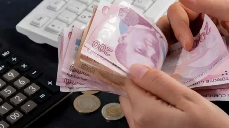 Memur-Sen: Sabit gelirliler için vergi dilimi yüzde 15’e sabitlenmeli