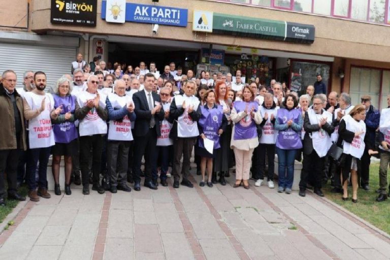 Sağlıkta Çetelerin Olmadığı Başka Bir Sağlık Sistemi Mümkün