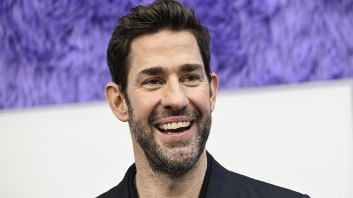 the-office-dizisinin-unlu-oyuncusu-john-krasinski-2024un-yasayan-en-seksi-erkegi-secildi-auGpCgQW.jpg