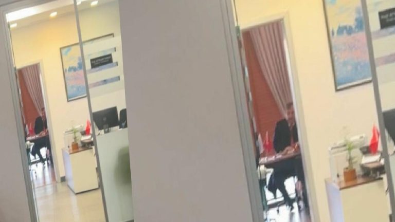 AK Partili eski belediye başkanı kayyım atanan Esenyurt Belediyesi’nde