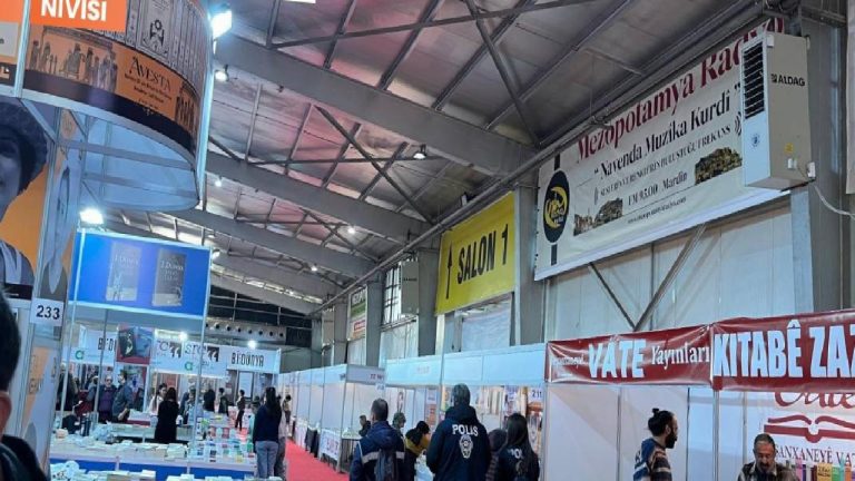 Çend gotin li fer Fûara Pirtûkan a Amedê