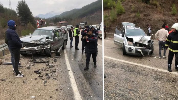 sehidin-cenaze-konvoyunda-kaza-6-yarali-PA6CQufa.jpg