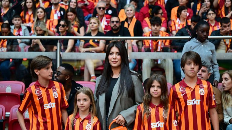 Wanda Nara’ya yasa dışı bahis soruşturması açıldı: İfade vermeye çağrıldı