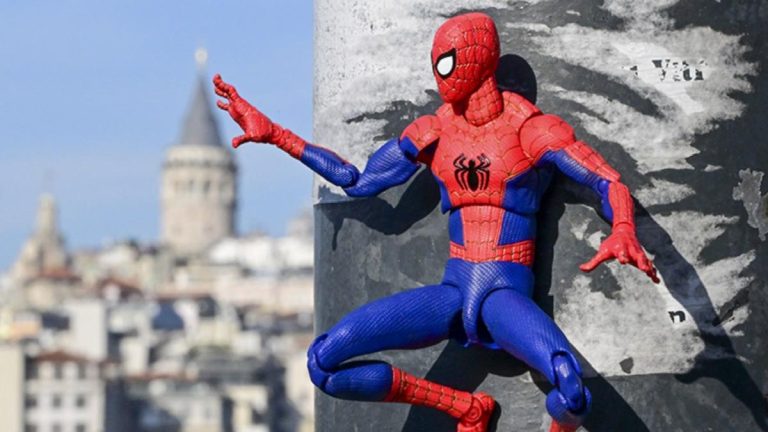 Oyuncaklarla renklendirilen bir dünya: Ulaş Şentürk’ün ilham veren kıssası