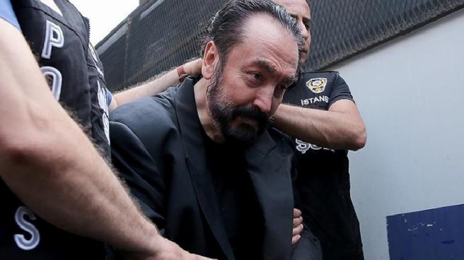 Adnan Oktar, yargılandığı davada 3 suçtan beraat etti
