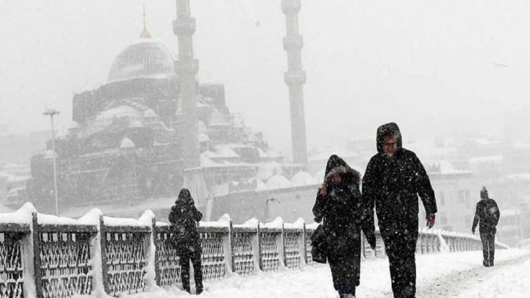 AKOM’dan İstanbul’a 3 günlük uyarı: Sıcaklık sıfırın altında olacak