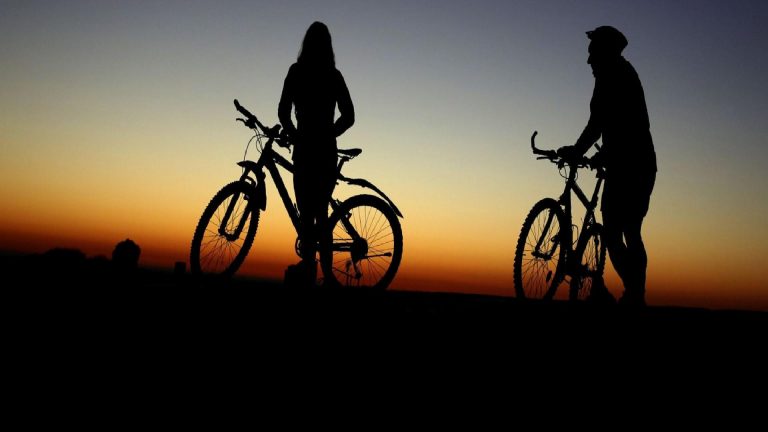 Bilim insanları ortaya koydu: ‘Geceleri ve pazar günleri kendimizi daha kötü hissediyoruz’