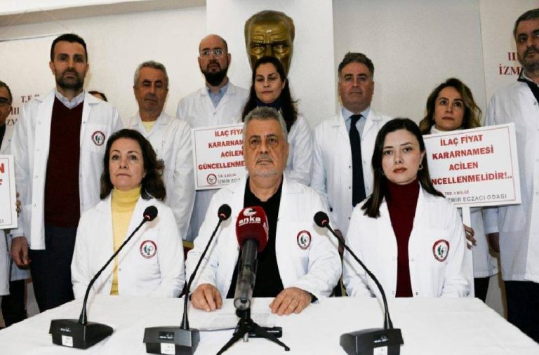 Eczacılar Uyarıyor: Sağlık Kapınız Kapanmasın!