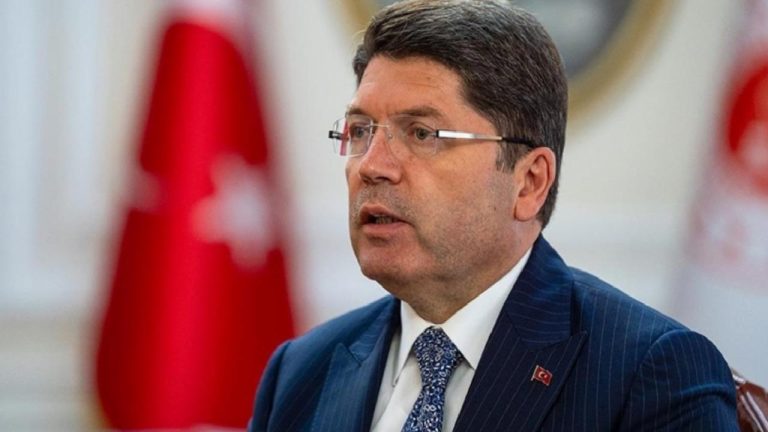 Yılmaz Tunç: CHP kurultayına yönelik soruşturma derinleşebilir