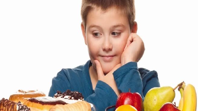 Çocukluk döneminde obeziteye dikkat!